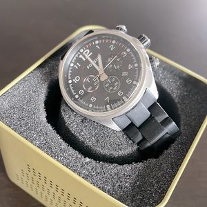 Black and silver Men’s Fossil watch